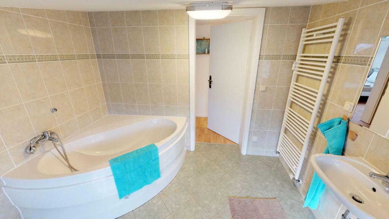 Altes Warmbad Wolgast Apartamento Exterior foto