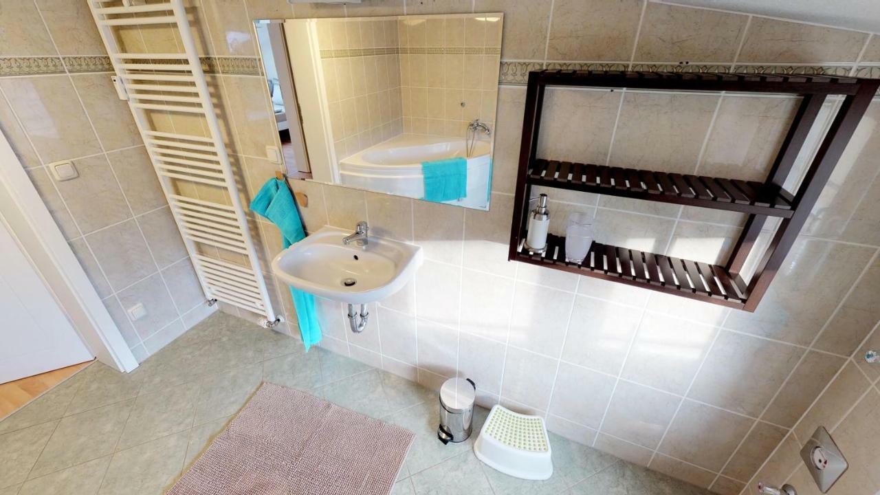 Altes Warmbad Wolgast Apartamento Exterior foto